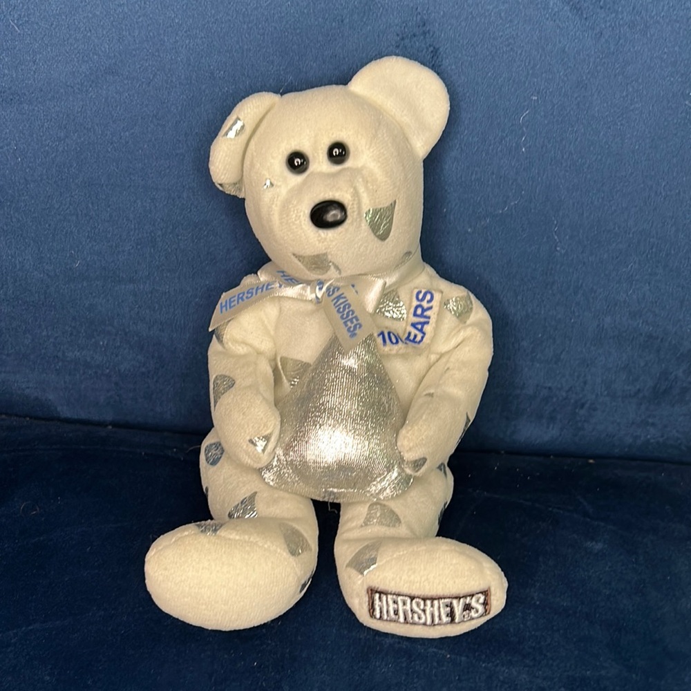 Kisses the Bear Beanie Babies Vintage TY 2006